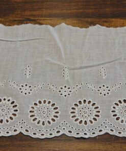 Δαντέλα βαμβακερή ασπροκέντημα 18cm κωδ.17