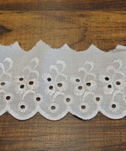 Δαντέλα βαμβακερή ασπροκέντημα 7cm κωδ.28