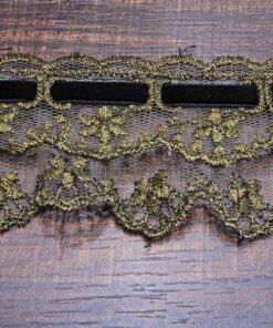 Τρέσα με χρυσοκλωστή και βελούδο 3,5cm κωδ.147