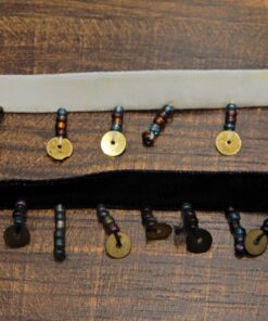 Τρέσα βελούδο με κρόσσι χάντρας 2cm κωδ.148