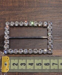 Alternative view of Τόκα μεταλλική με στράς 5cm κωδ.179