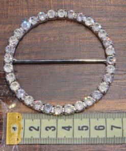 Alternative view of Τόκα μεταλλική με στράς 6cm κωδ.184