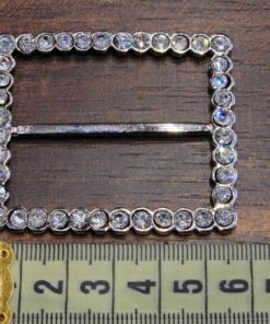 Alternative view of Τόκα μεταλλική με στράς 4,5cm κωδ.189