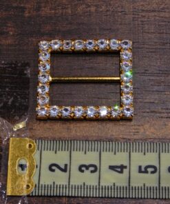 Alternative view of Τόκα μεταλλική με στράς 2,5cm κωδ.197