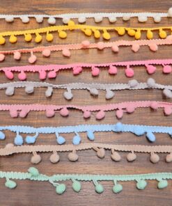 Τρέσα με μικρό pom-pom