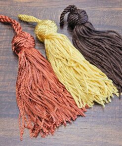 Φούντα φλός καρυδόκομπος 9cm