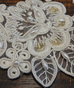 Alternative view of Μοτίφ κεντημένο με πέρλες και παγιέτες 23cm