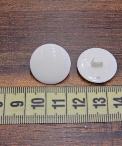 Alternative view of Κουμπί πλαστικό ιβουάρ 21mm 10τμχ