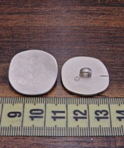 Alternative view of Κουμπί πλαστικό ασημί 23mm 6τμχ