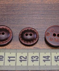 Alternative view of Κουμπί πλαστικό με εφέ δέρματος καφέ 6τμχ