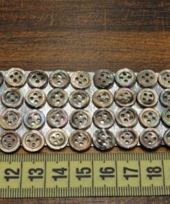 Alternative view of Κουμπί πουκαμίσου από όστρακο 36τμχ