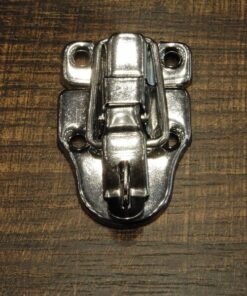 Κούμπωμα βαλίτσας με υποδοχή για κλειδαριά 4cm