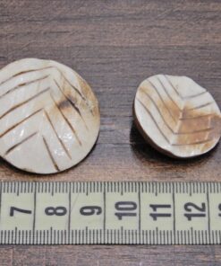 Alternative view of Κουμπί από όστρακο