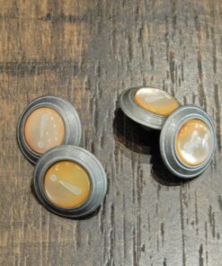 Alternative view of Μανικετόκουμπα