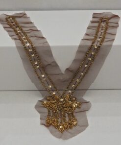 Μοτίφ γιακάς διακοσμημένος με χάντρες 30cm