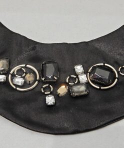 Alternative view of Μοτίφ γιακάς με πέτρες