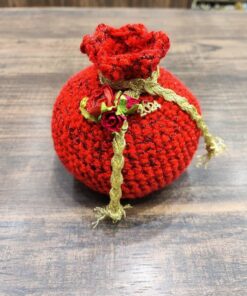 Alternative view of Χειροποίητο πλεκτό γούρι ρόδι